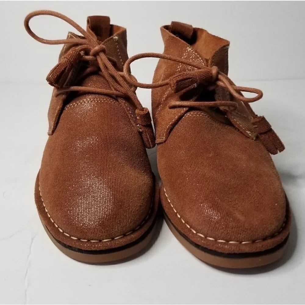 Hush Puppies Women's size 6 camel color